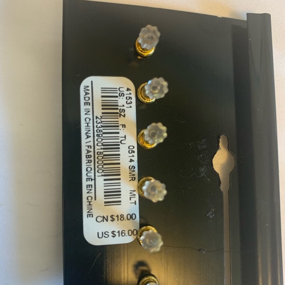 Bebe stud earrings (shades of red/coral) Brand new - Picture 2 of 2